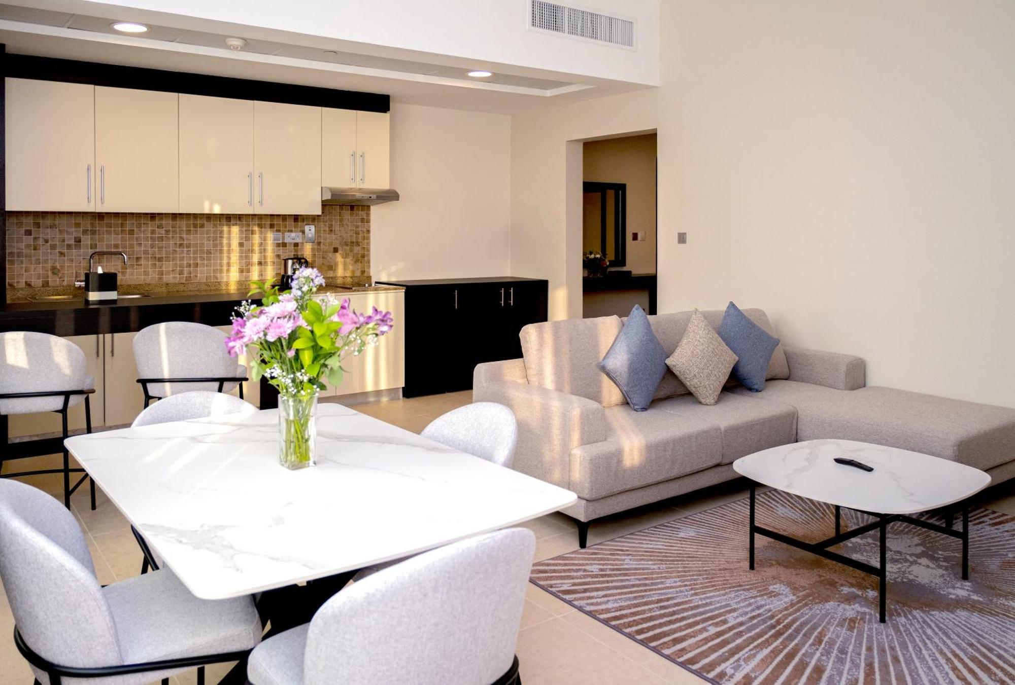 Jannah Executive Hotel 4*
